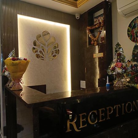 Shree Shyamraj Hotel Ujjain Extérieur photo