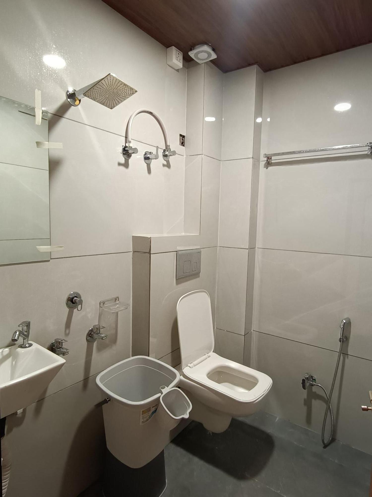 Shree Shyamraj Hotel Ujjain Extérieur photo