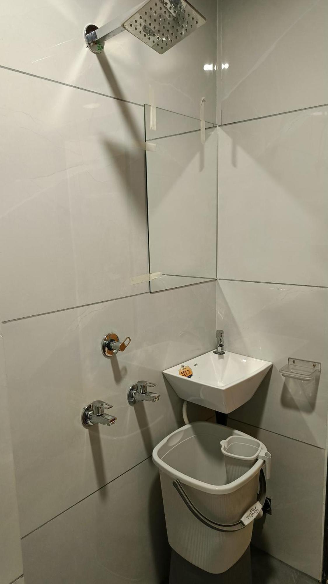 Shree Shyamraj Hotel Ujjain Extérieur photo